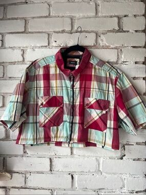 Mexx Cropped Plaid Button-Down Shirt in Red & Light Blue collared crop